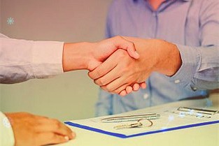 国债期货全线下跌十年期主力合约跌0.22%国债期货各品种主力合约全线下跌
